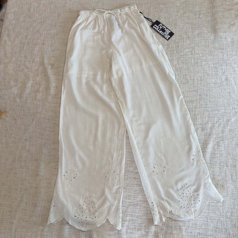Future Collective White Viscose Embroidered Pants W/interior Liner